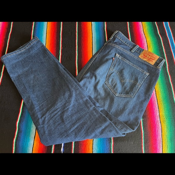 Levi’s 541 Jeans - Picture 2 of 4